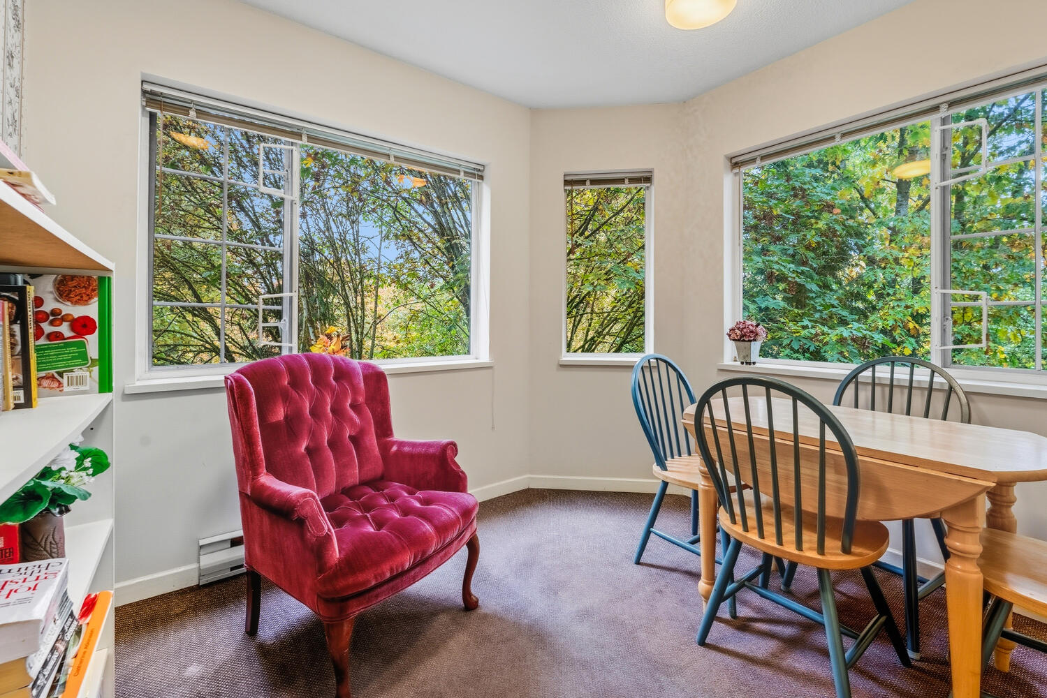 303-55 Blackberry Drive, New Westminster 24