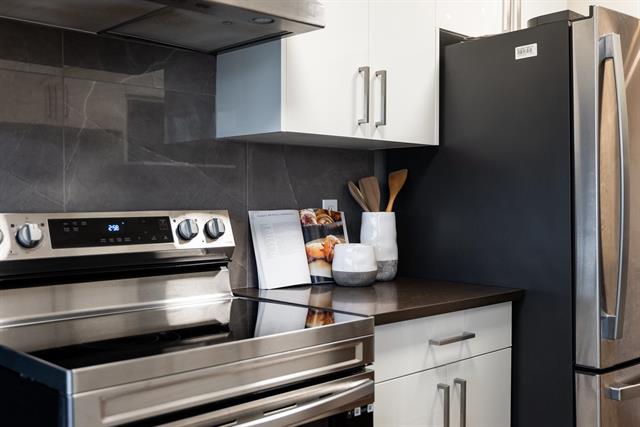 1202 1026 QUEENS AVENUE, NEW WESTMINISTER 18