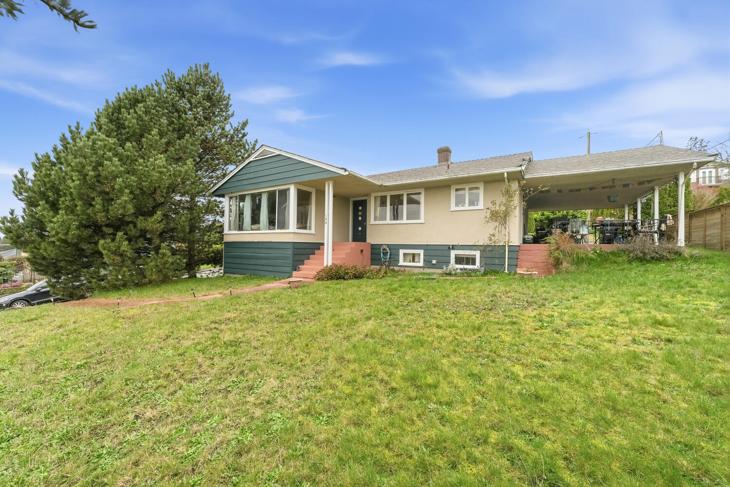 135 E Durham Street, New Westminster 16