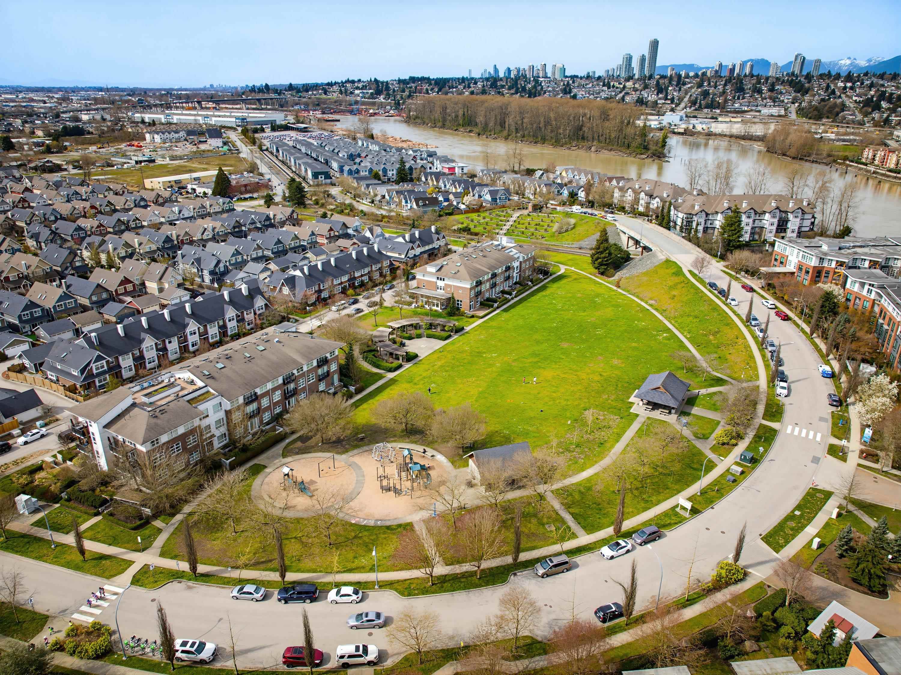 137 STAR CRESCENT 38