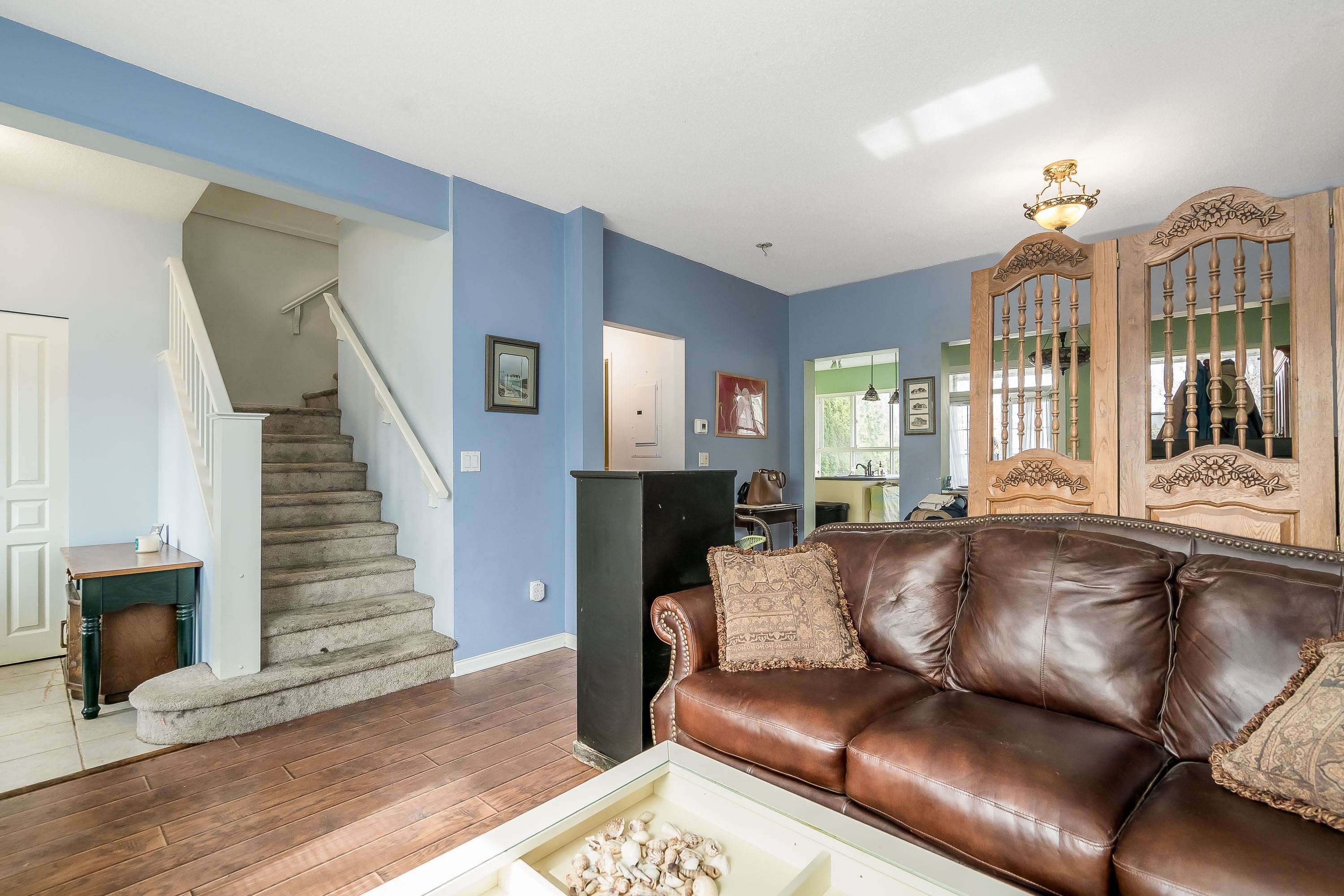 137 STAR CRESCENT 8