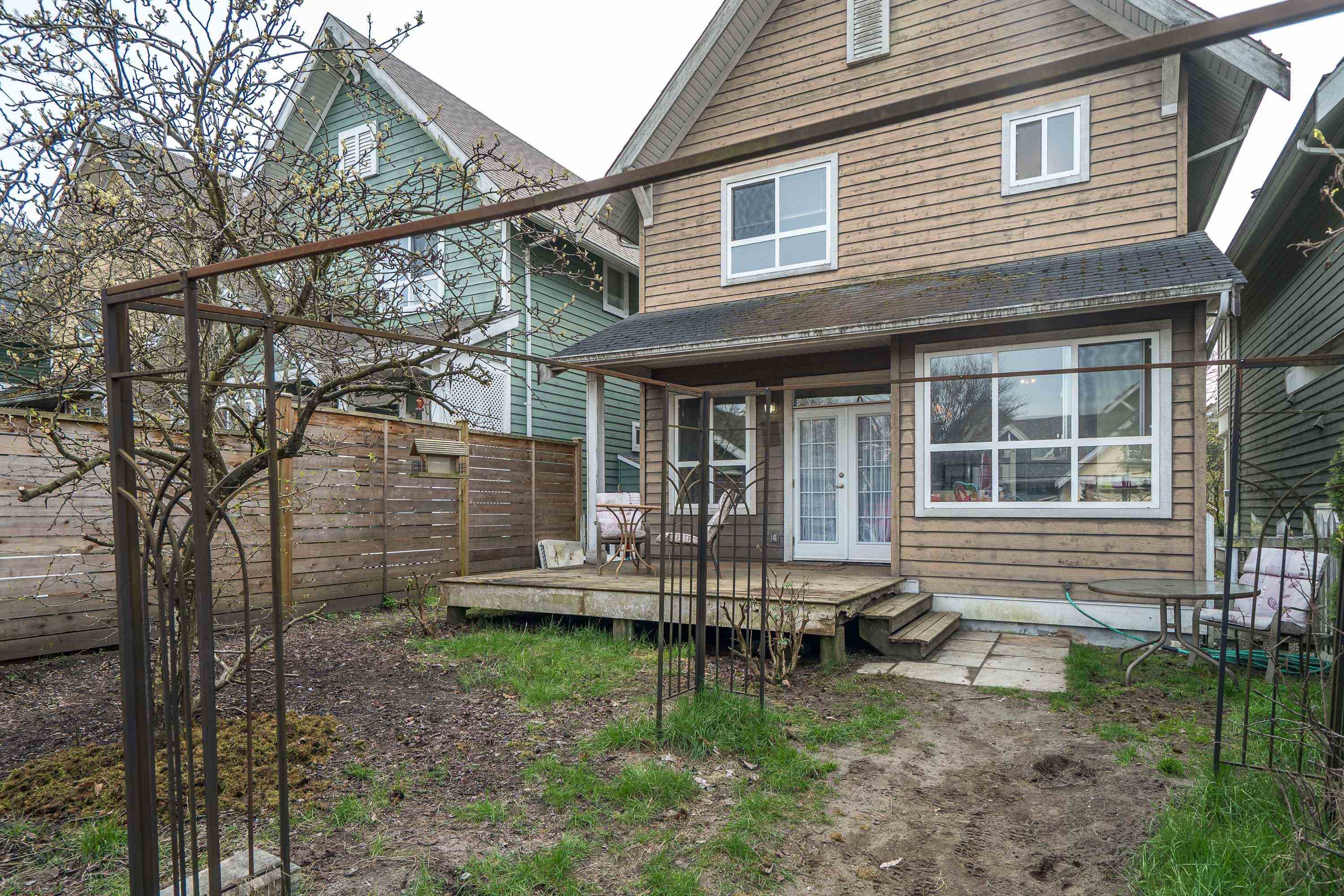 137 STAR CRESCENT 29