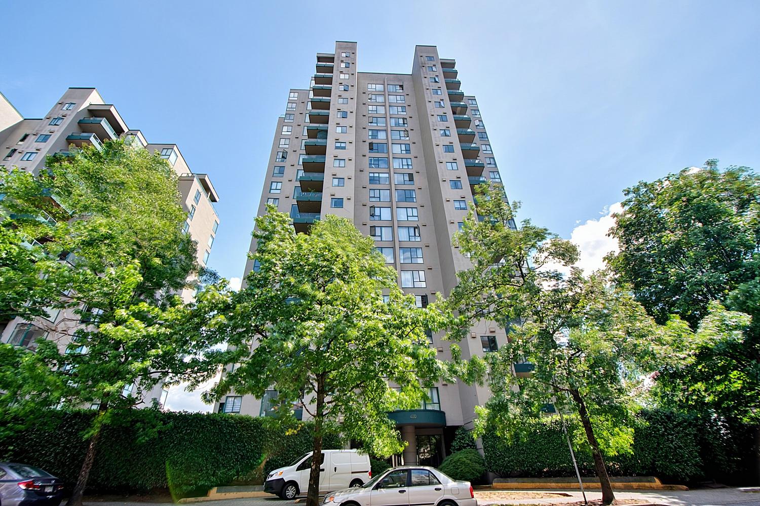 1304-420 Carnarvon Street, New Westminster