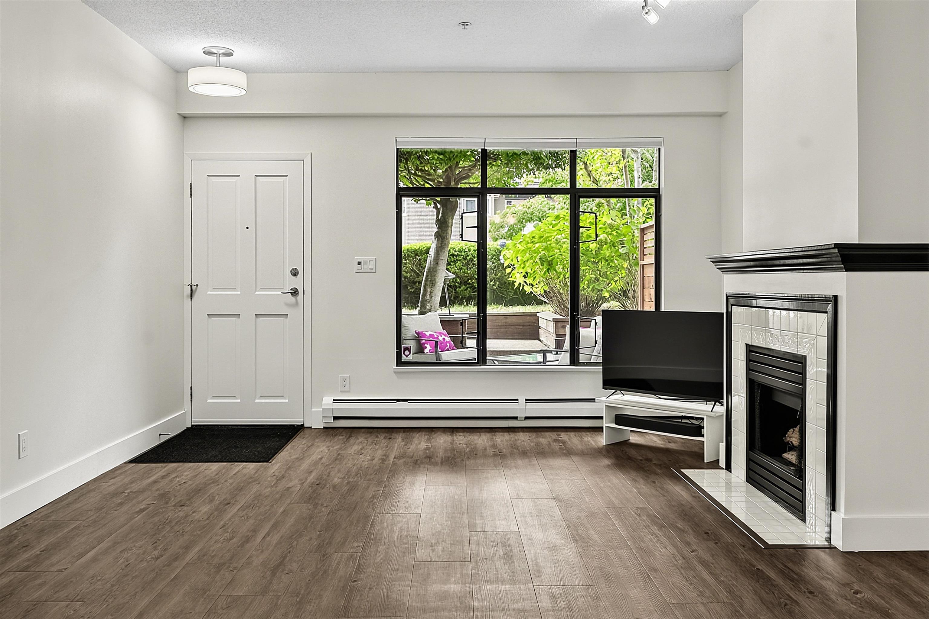 2 - 221 Ash Street 9